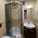 Pensión Miranda 3*